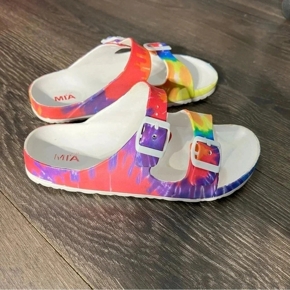 ***NWOT*** MIA Jasmin Dual Buckle Tie Dye Girls Sandals - Picture 1 of 7